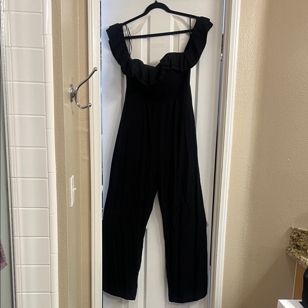 Elegant Black Ruffled Jumpsuit